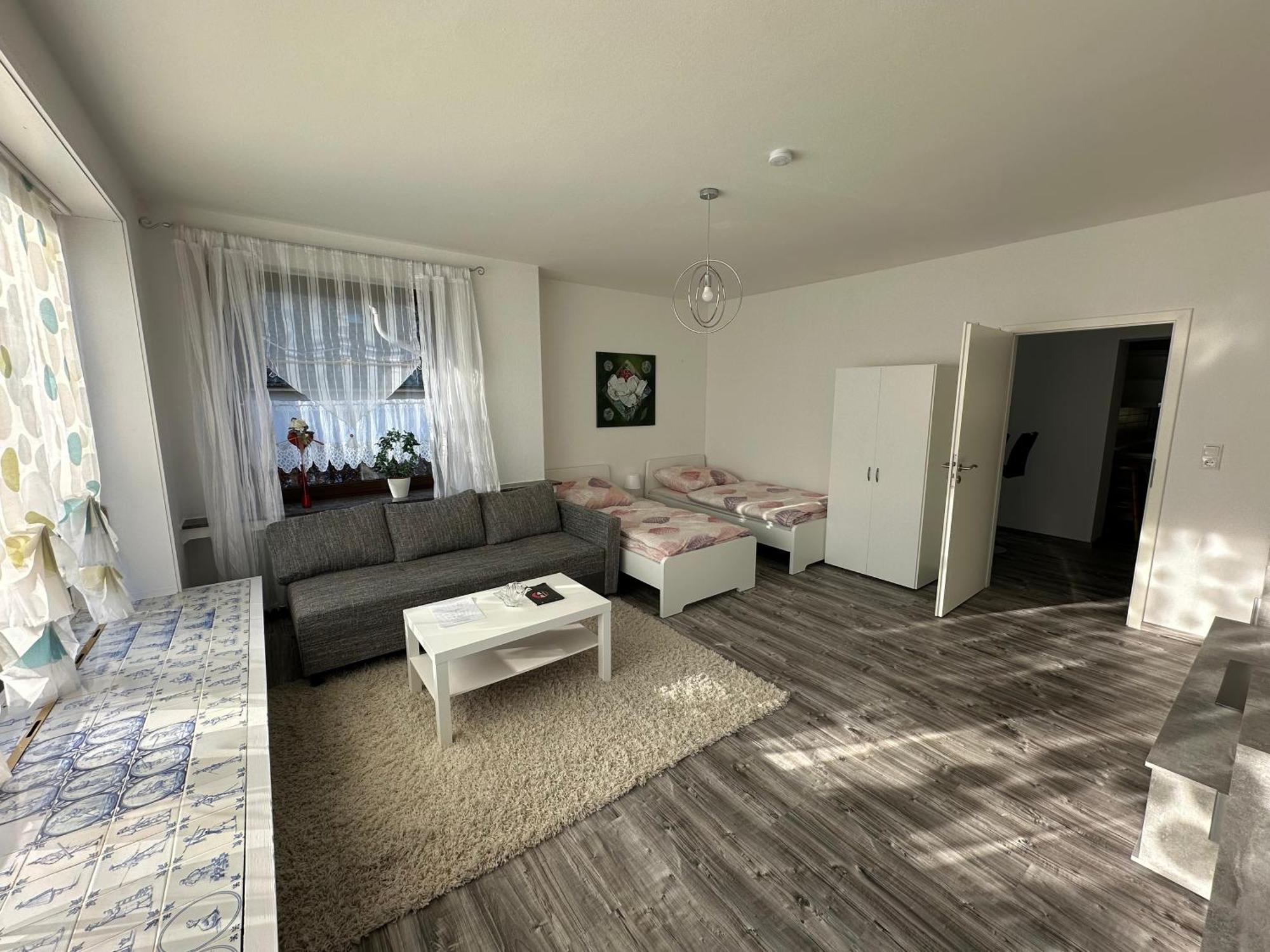 Am Stadtpark Apartment *